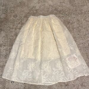 Elegant ChicWish Cream Floral Lace Skirt - Size Small